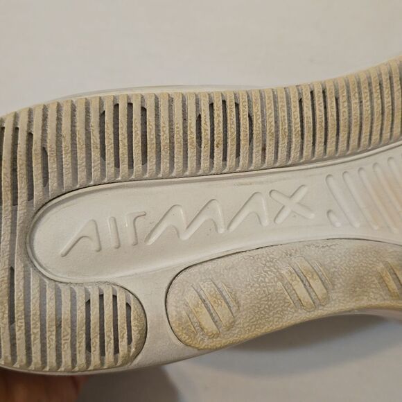 NIKE Air Max  White running Women's Size 8.5 - Picture 5 of 7